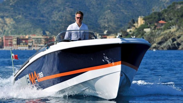 Barca a motore 6 m in vendita: BMA X199