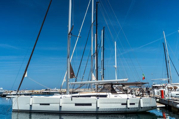 Barca a vela usata 17 m. in vendita: Dufour 56