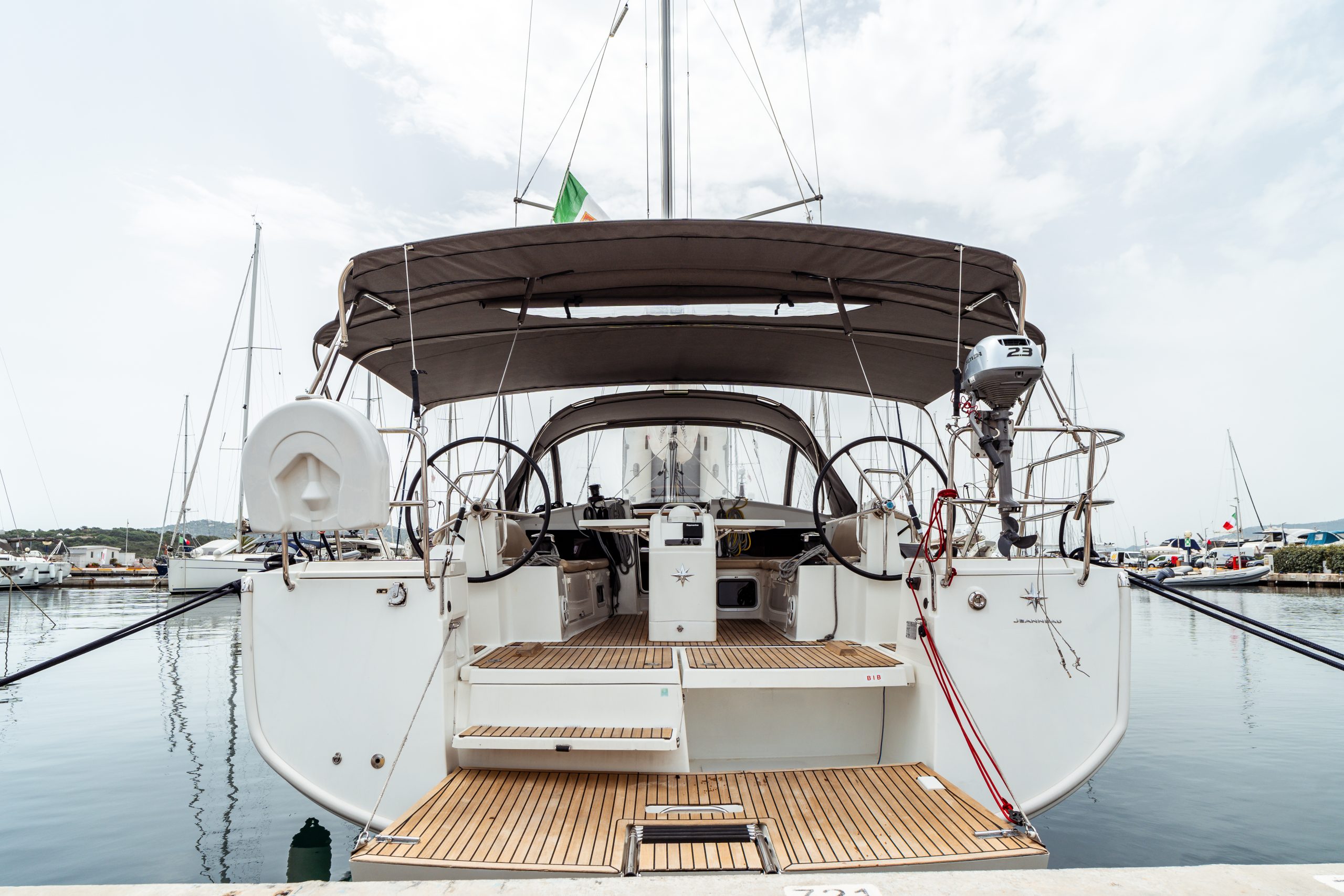 Barca a vela 14 m. usata in vendita: Jeanneau Sun Odyssey 440.