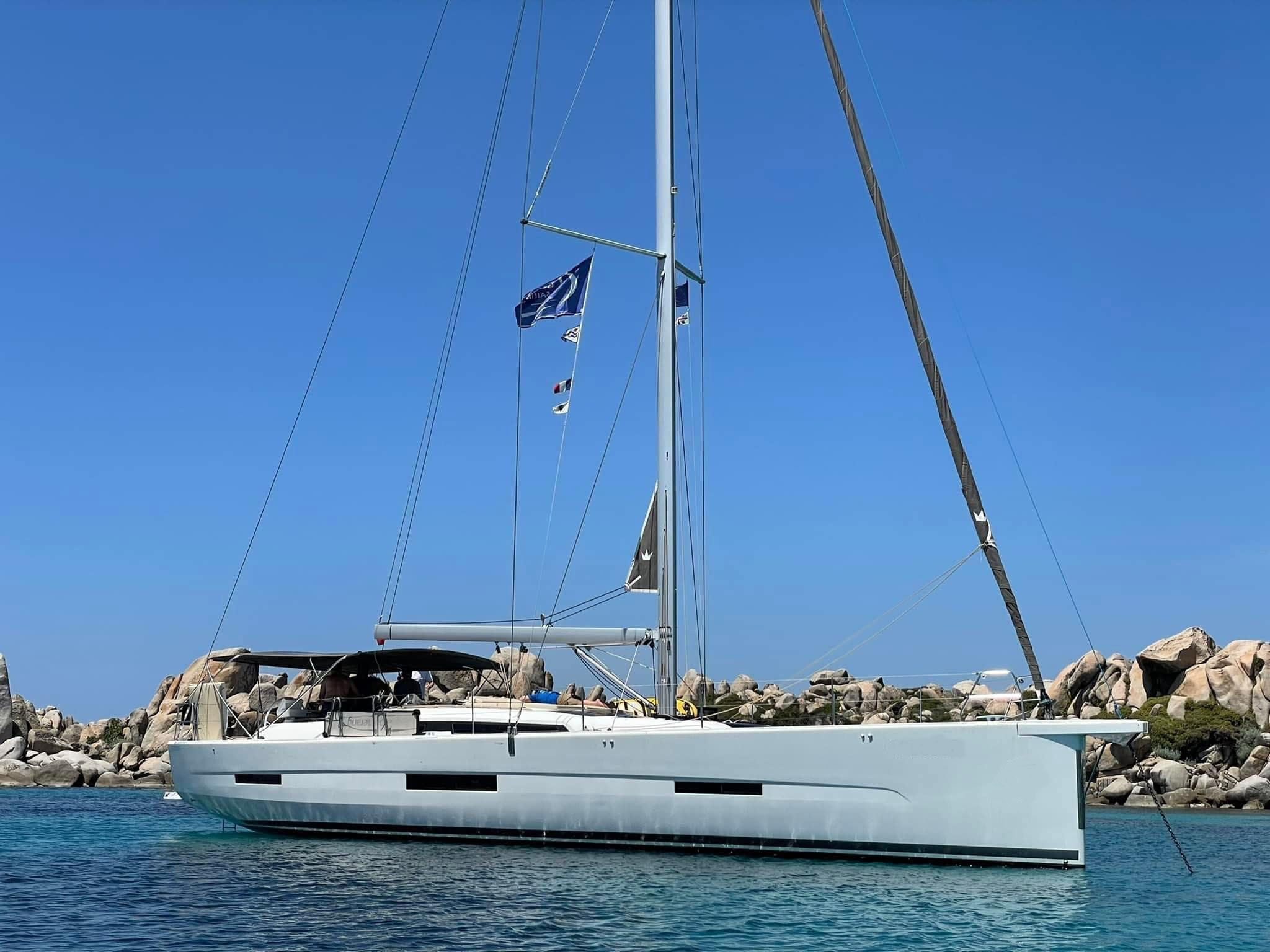 Barca a vela 17 metri in vendita 6 cabine e cabina skipper